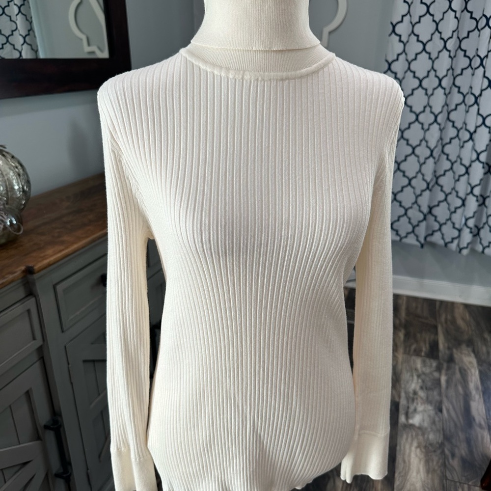 LOFT Cream Ribbed Turtleneck Sweater